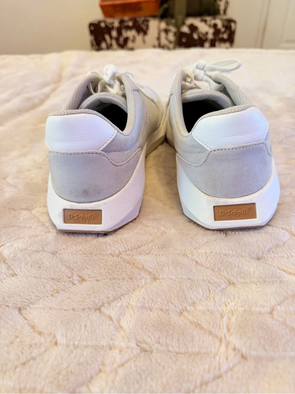 Dr. Scholl's Woman’s Light Gray Suede Sneakers with White Laces